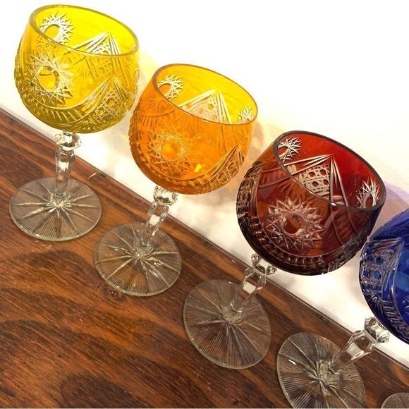 CRYSTAL Hand Cut Wine Glasses (set of 6) - Picture 4 of 7